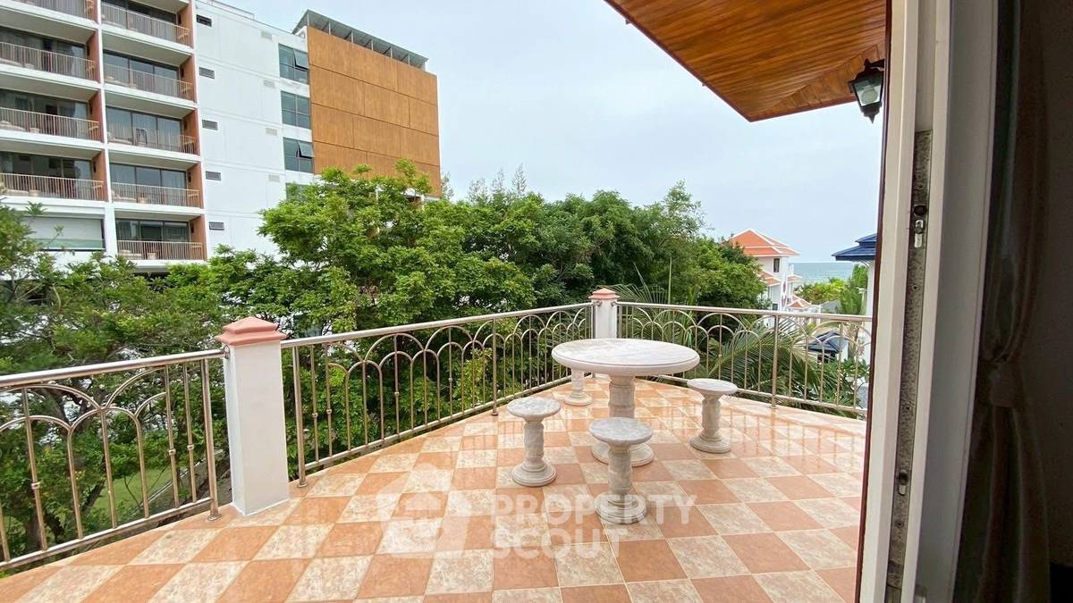 รูป วิลล่า 5 ห้องนอน 400 ตร.ม. ให้เช่า ใน นาจอมเทียน พัทยา (ID 2265856) - รูปที่ 17/17