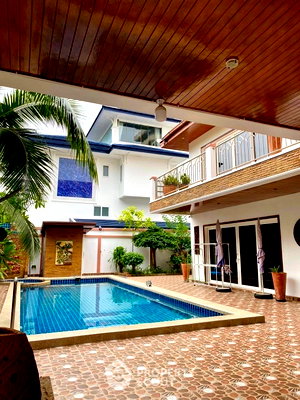 Houses for rent Chonburi : 5-BR Villa 400 Sqm For Rent In Na Chom Thian, Pattaya (ID 2265856)