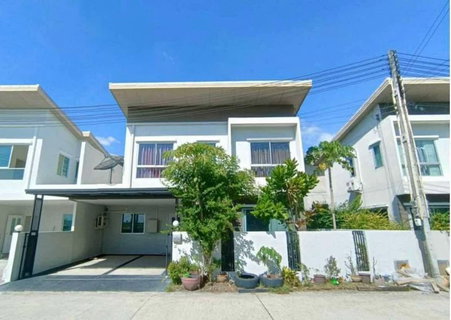 Single house for sale, Casa Grand Village, Sriracha, good location, on the main road, near J-Park Mall.