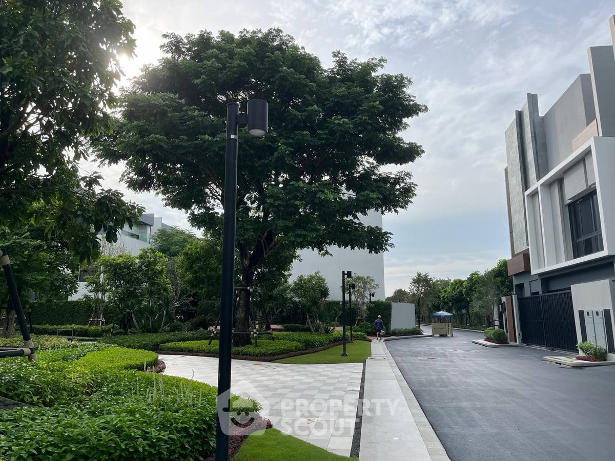 รูป บ้านเดี่ยว 3 ห้องนอน ขาย บุแกน กรุงเทพกรีฑา ใกล้ หัวหมาก (ID 1836607) - รูปที่ 2/18