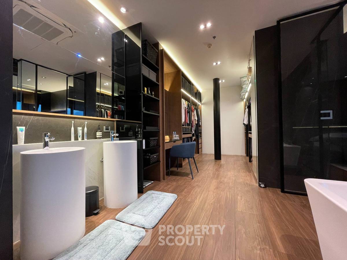 รูป คอนโด 2 ห้องนอน 234 ตร.ม. ชั้นสูง 41-42 The Emporio Place ใกล้ BTS พร้อมพงษ์ (ID 845536) - รูปที่ 15/16