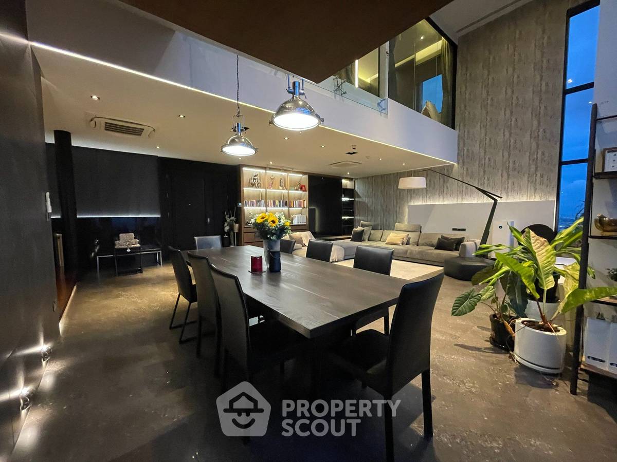 รูป คอนโด 2 ห้องนอน 234 ตร.ม. ชั้นสูง 41-42 The Emporio Place ใกล้ BTS พร้อมพงษ์ (ID 845536) - รูปที่ 6/16