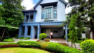 บ้านเดี่ยวให้เช่า : ให้เช่า สราญสิริ พระราม 2 ซอยวัดยายร่ม ใกล้โรงเรียนรุ่งอรุณ บ้านเดี่ยว2ชั้น 4 ห้องนอน 3 ห้องน้ำ ต่อเติม 1 ห้องแม่บ้าน พร้อมอยู่