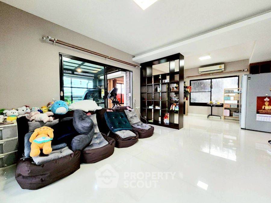 รูป บ้าน 4 ห้องนอน สำหรับขาย มันตนา บางนา กม.7 | บางแก้ว บางพลี สมุทรปราการ (ID 2147297) - รูปที่ 4/9