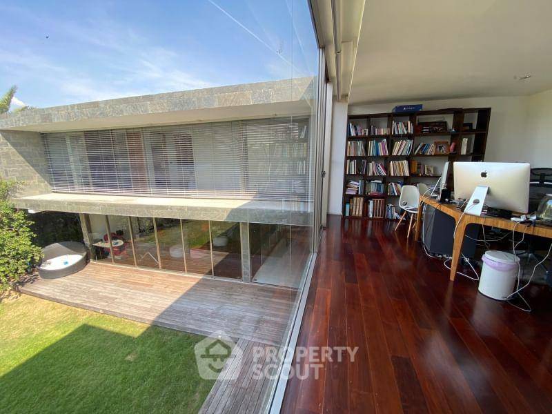 รูป บ้าน 6 ห้องนอน ขาย ที่วินด์มิลล์ วิลเลจ ใกล้สนามบินสุวรรณภูมิ (ID 1096594) - รูปที่ 10/17