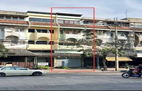 ให้ เช่าอาคารพาณิชย์ติดถนนนวมินทร์ ใกล้นวมินทร์ 82