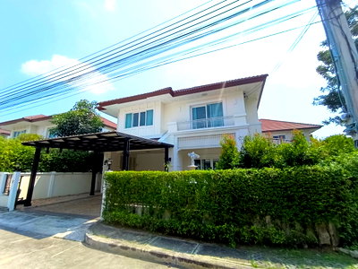 ขายบ้านเดี่ยว : โครงการเซนโทร รัตนาธิเบศ์ (วัดสวนแก้ว)  หลังมุม 