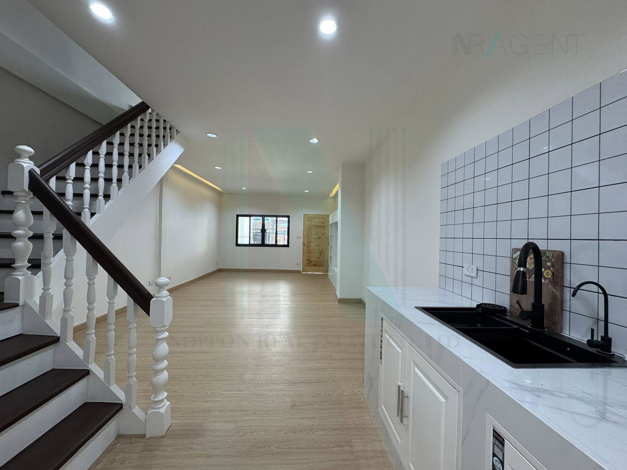 รูป 📌 ขายทาวน์เฮาส์ โครงการ บ้านสินธานี 1 2 ชั้น 2 ห้องนอน 2 ห้องน้ำ - รูปที่ 3/8