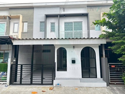 📌 ขายทาวน์เฮาส์ โครงการ เดอะ คอนเนค อ่อนนุช 2 2 ชั้น 3 ห้องนอน 2 ห้องน้ำ