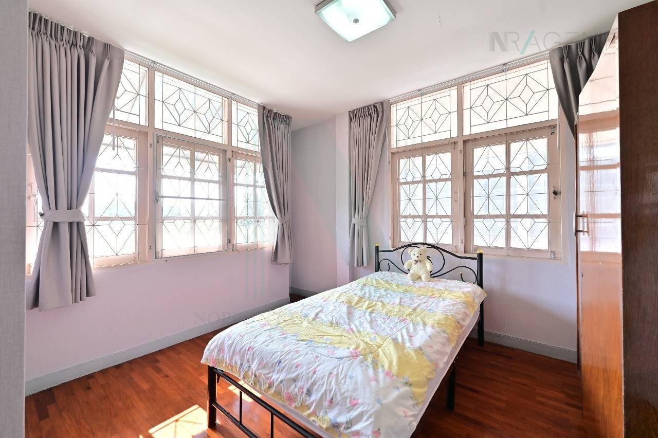 รูป 📌 ให้เช่าบ้านเดี่ยว 2 ชั้น โฮมเพลส รามคำแหง 3 ห้องนอน 2 ห้องน้ำ - รูปที่ 7/8