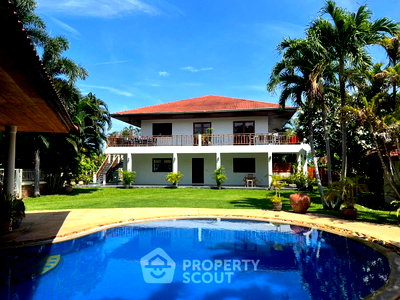 Houses for sale Hua Hin Bus Station : Pet-Friendly 5-BR House For Sale, Dusit Land 8 Hua Hin (ID 1334078)