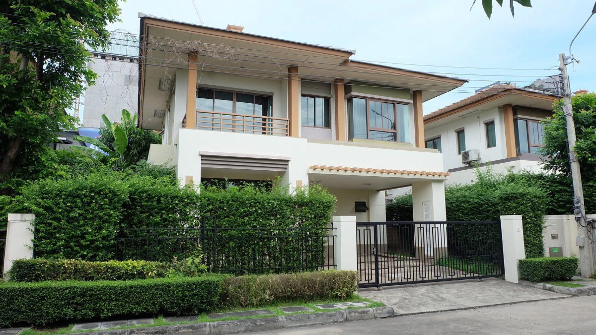 รูป P0208 ขายบ้านเดี่ยว 2 ชั้น โครงการเศรษฐสิริ (ซอยราชวินิต) ใกล้เมกา บางนา - รูปที่ 1/12