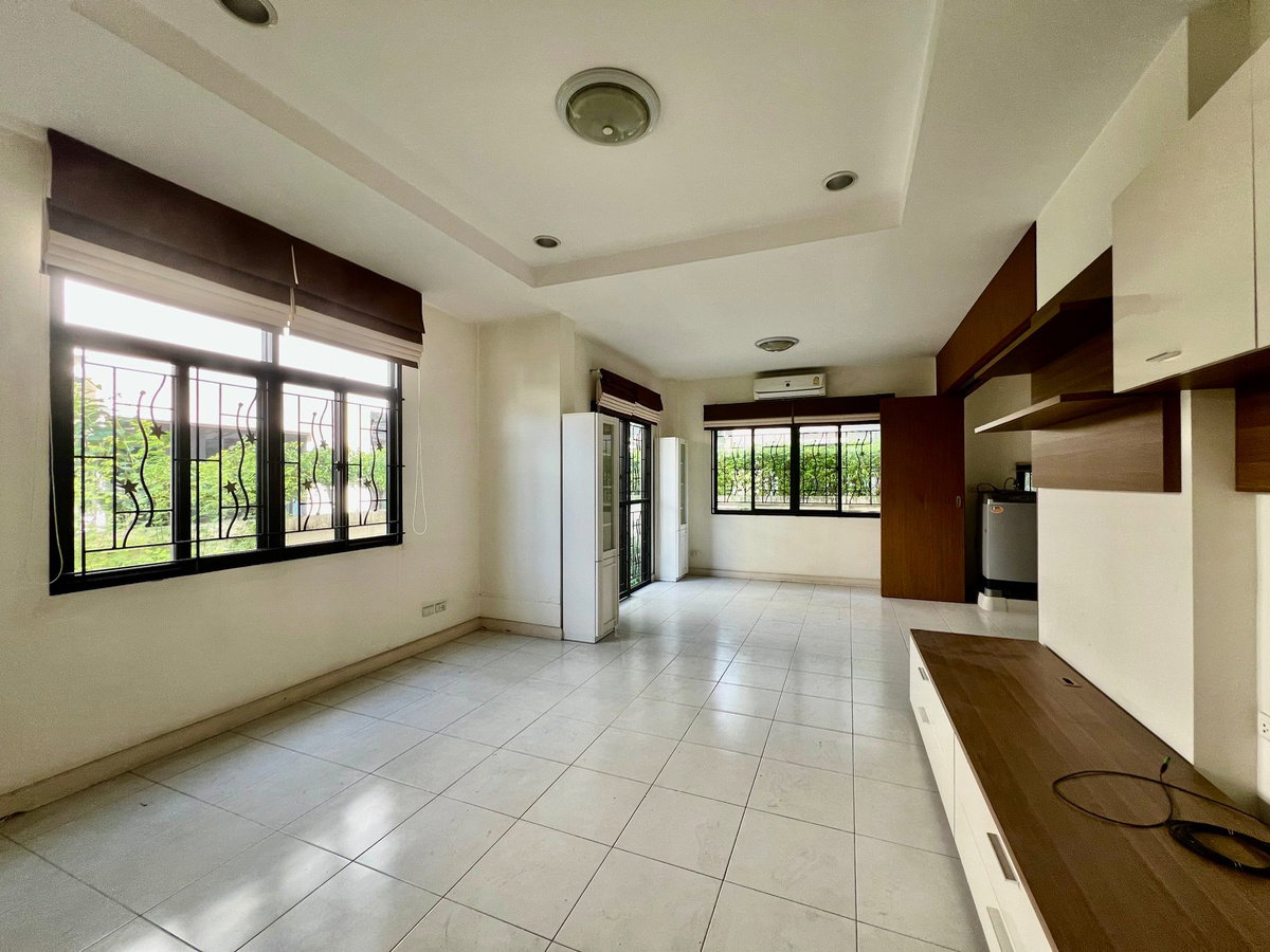 รูป ขายบ้าน สไตล์โมเดิร์น หมู่บ้านเศรษฐสิริ วงแหวน - สุขาภิบาล 2 - รูปที่ 23/29