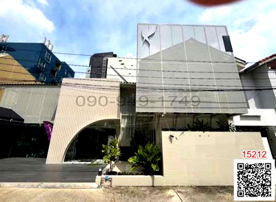 เช่าบ้านเดี่ยว ถนนเพชรบุรี กรุงเทพฯ : เช่า บ้าน 2 ชั้น เพิ่ง Renovate ซอยเกษมสันต์ 1 พระราม 1 เขตปทุมวัน