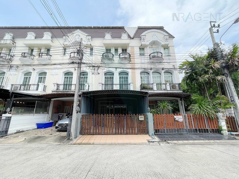 Townhouses for sale : 📌 For Sell Town house THE METRO RAMA 9 3-story 3 bedroom 3 bathroom