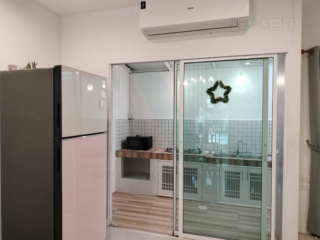 รูป 📌 ขายทาวน์เฮาส์ โครงการ สัมมากร อเวนิว สุวรรณภูมิ 3 ชั้น 4 ห้องนอน 4 ห้องน้ำ - รูปที่ 3/8