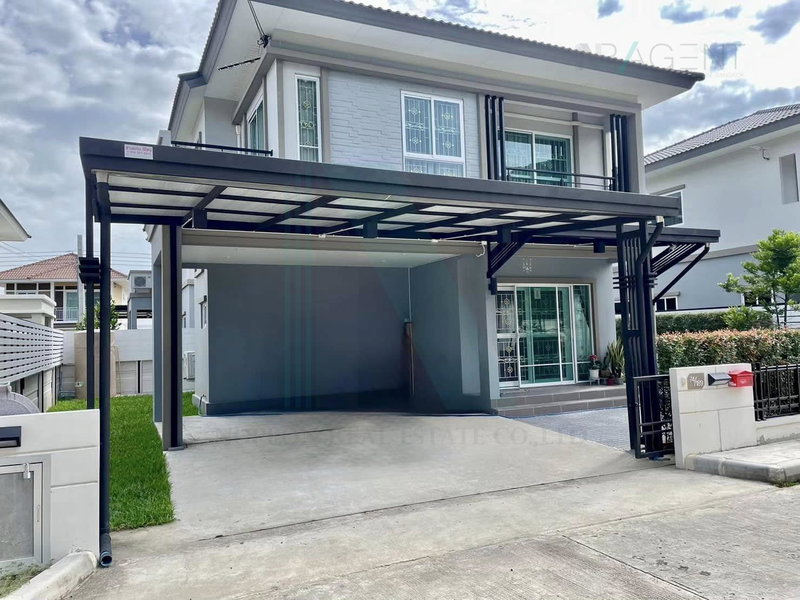Houses for sale : 📌 For Sell House THE PLANT ONNUT-MOTORWAY 2-story 3 bedroom 2 bathroom