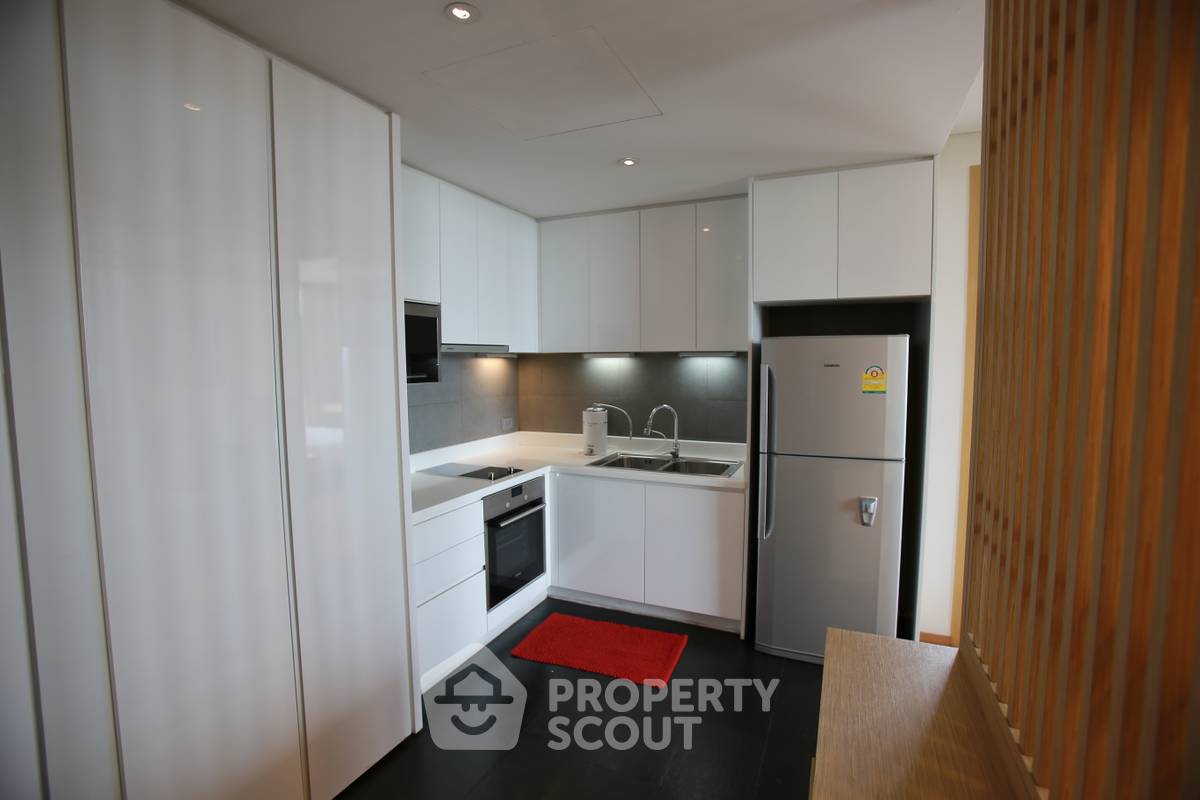 picture Well-Priced 1-BR Aequa Sukhumvit 49 Condominium, 17th Floor, BTS Thong Lor (ID 825381) - 3/6