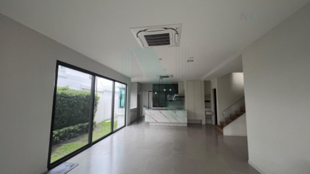 รูป 📌 ให้เช่าบ้านเดี่ยว โครงการ บ้านมัณฑนา บางนา กม. 15 2 ชั้น 4 ห้องนอน 5 ห้องน้ำ - รูปที่ 2/8