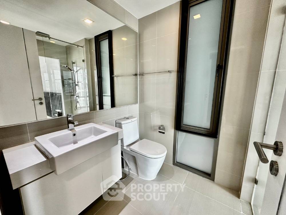 picture 2-BR 79 Sqm Condo For Sale, Star View, High-Floor Near Phra Ram 3 (ID 2027386) - 11/16