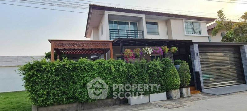 ขายบ้านเดี่ยว : บ้านเดี่ยว 4 ห้องนอน ขาย พร้อมเลี้ยงสัตว์ได้ Casa Premium On Nut-Wongwaen (ID 1627936)