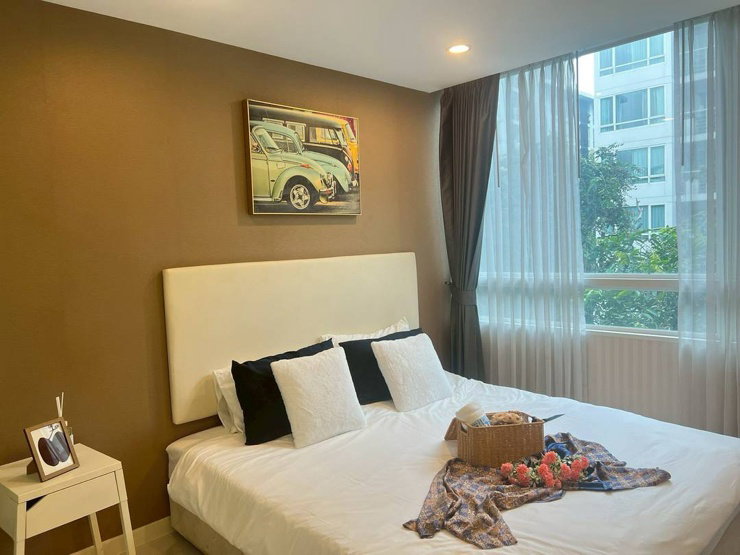ขายด่วน : โครงการ อีลีเม้นท์ ศรีนครินทร์ : 1 ห้องนอน 37 ตรม (วิวสวน) ใกล้ซีคอนสแควร์