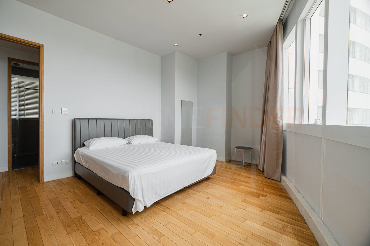 picture Millennium Residence 2 bedrooms, for sale - 6/12