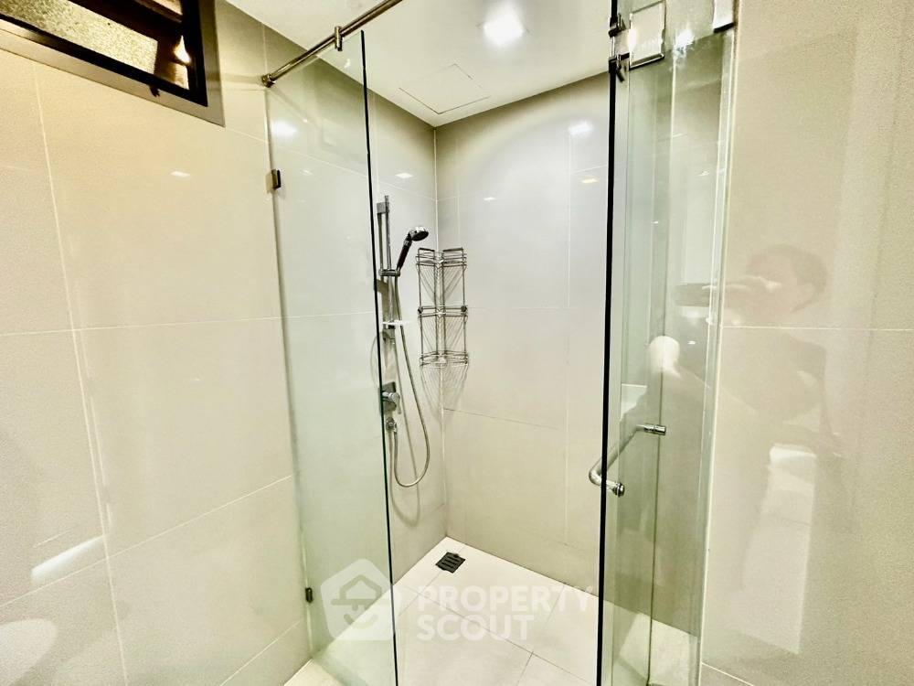 picture 2-BR 79 Sqm Condo For Sale, Star View, High-Floor Near Phra Ram 3 (ID 2027386) - 15/16