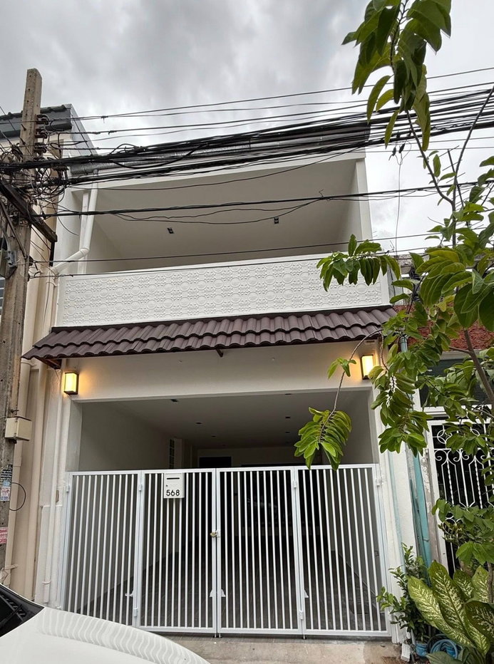 รูป ให้เช่า Town Home 2 ชั้น ห้วยขวาง รัชดา - รูปที่ 1/13