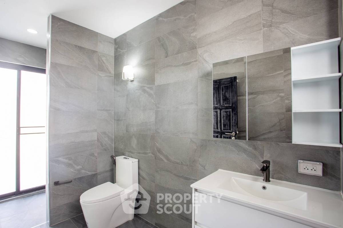 รูป บ้านเดี่ยว 3 ห้องนอน ขายที่เขมณตรา พร้อมเลี้ยงสัตว์ได้ ใกล้วังโพง (ID 1299863) - รูปที่ 11/12