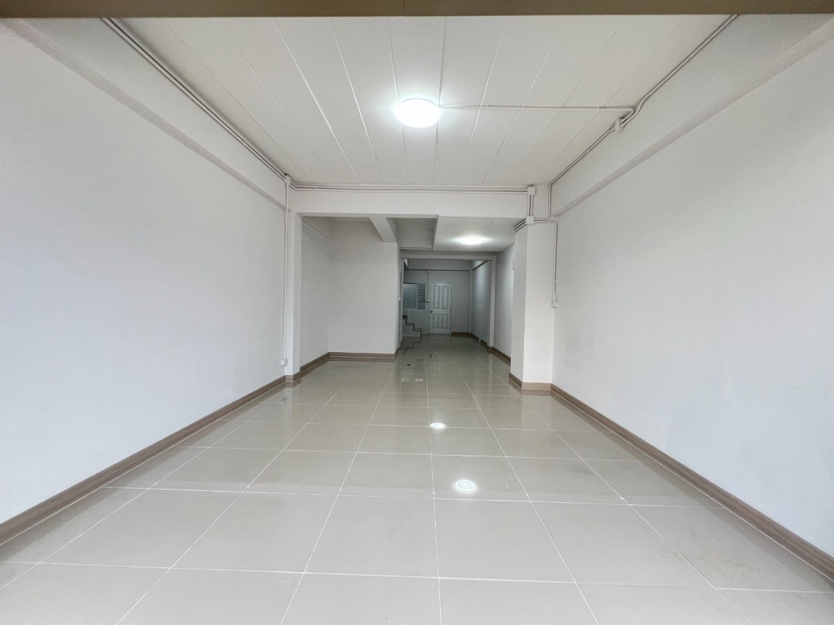 รูป โฮมออฟฟิศ 3 ชั้น（ 3 ห้องนอน 4 ห้องน้ำ ） ตรงข้าม โฮมโปรสันทราย (Homepro สันทราย)  - รูปที่ 7/15