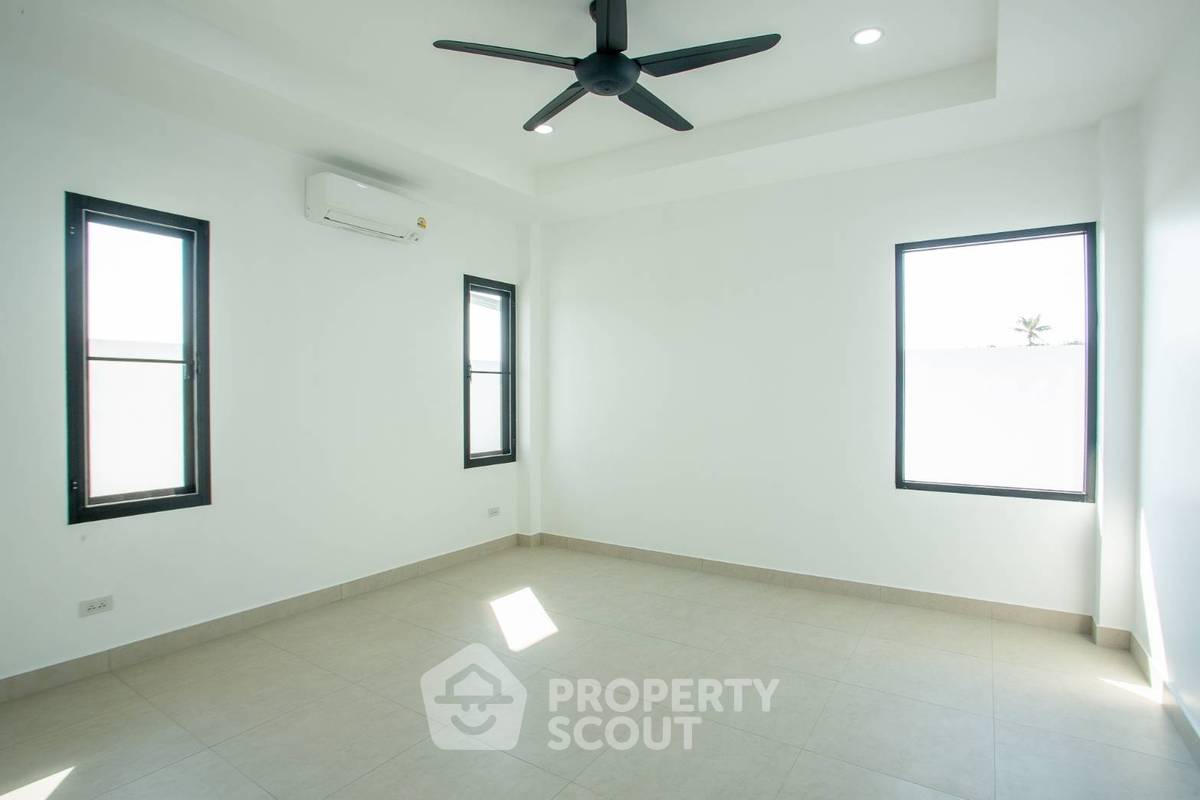 รูป บ้านเดี่ยว 3 ห้องนอน ขายที่เขมณตรา พร้อมเลี้ยงสัตว์ได้ ใกล้วังโพง (ID 1299863) - รูปที่ 10/12