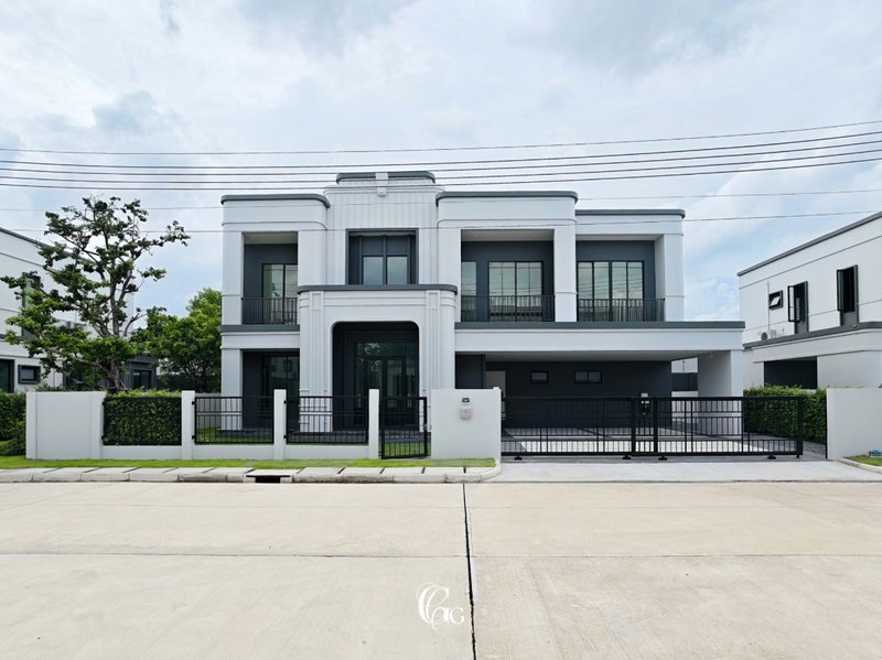 Houses for sale : New house, first hand, Modern Art Deco style design, luxurious, perfect function