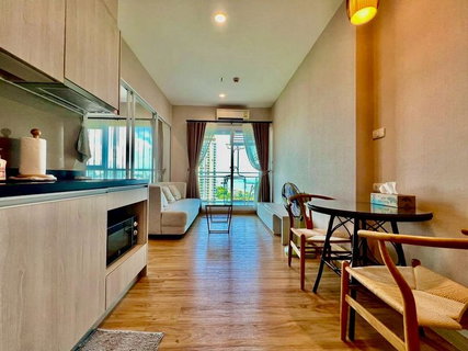 ขายคอนโดเดอะ ซี ศรีราชา ห้องสวย วิวทะเล ชั้นสูง ตกแต่งพร้อมเข้าอยู่