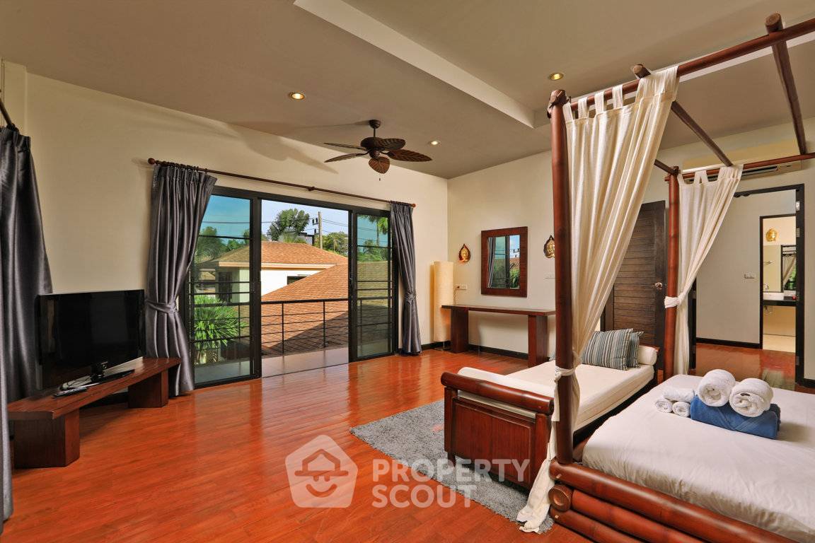 picture Pet-Friendly 4-BR Villa 370 Sqm in Rawai, Phuket (ID 787518) - 26/27