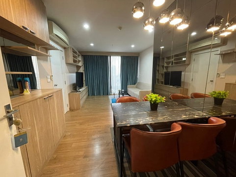 💥💥ขายห้องพร้อมผู้เช่า!! คอนโด The Tree Interchange 2Bed 58 ตร.ม. ชั้น 23 ตึก B แต่งครบ ทำเลดี เพียง 5.0 ล้านบาท!! สอบถาม LINE: @atfirm💥💥