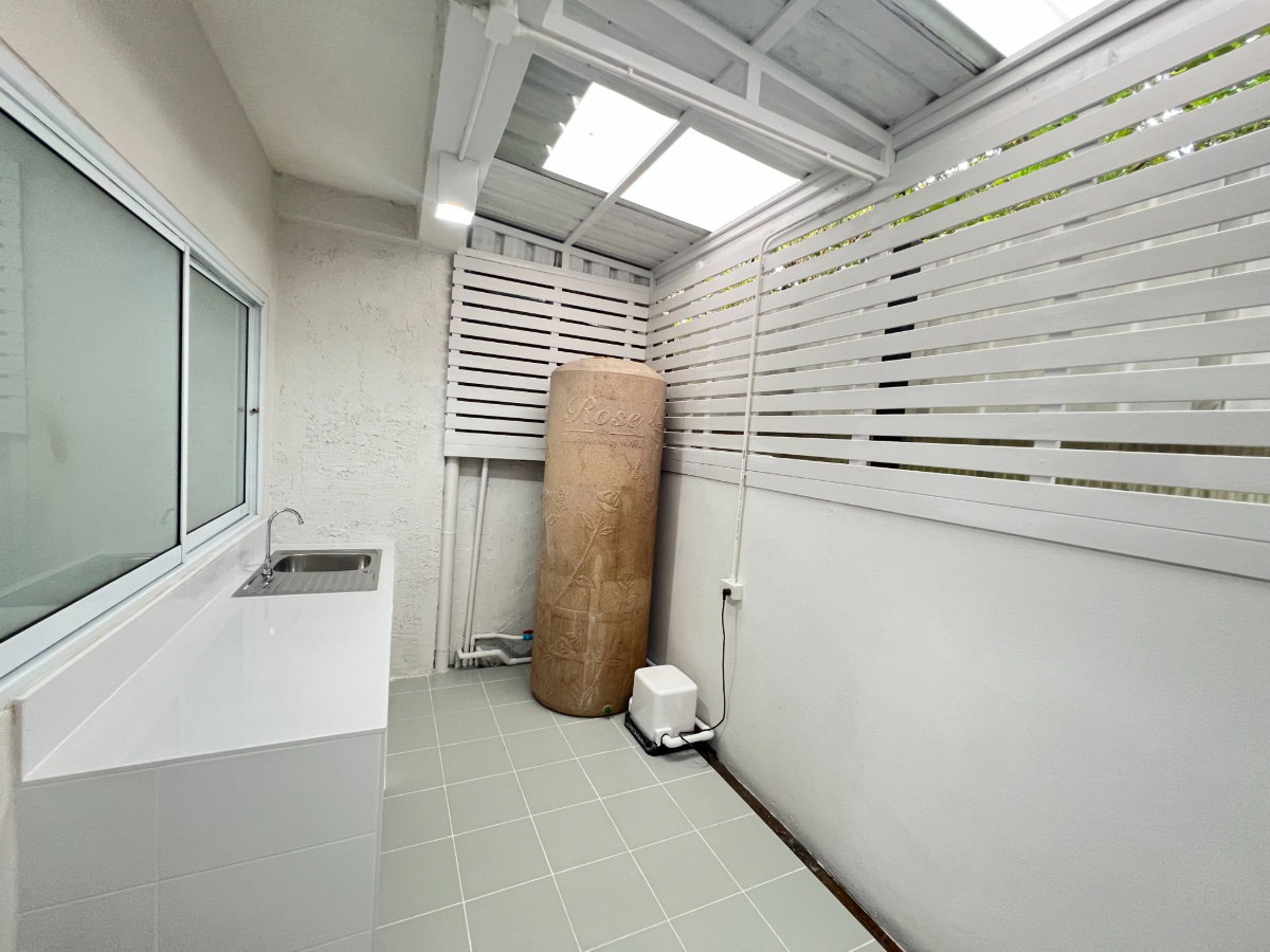 รูป โฮมออฟฟิศ 3 ชั้น（ 3 ห้องนอน 4 ห้องน้ำ ） ตรงข้าม โฮมโปรสันทราย (Homepro สันทราย)  - รูปที่ 5/15