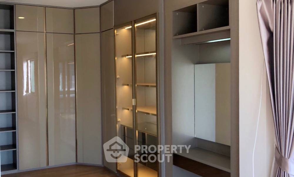 รูป บ้านเดี่ยว 5 ห้องนอน ขาย ที่วัดชโล บางกรวย นนทบุรี (ID 1061919) - รูปที่ 12/17