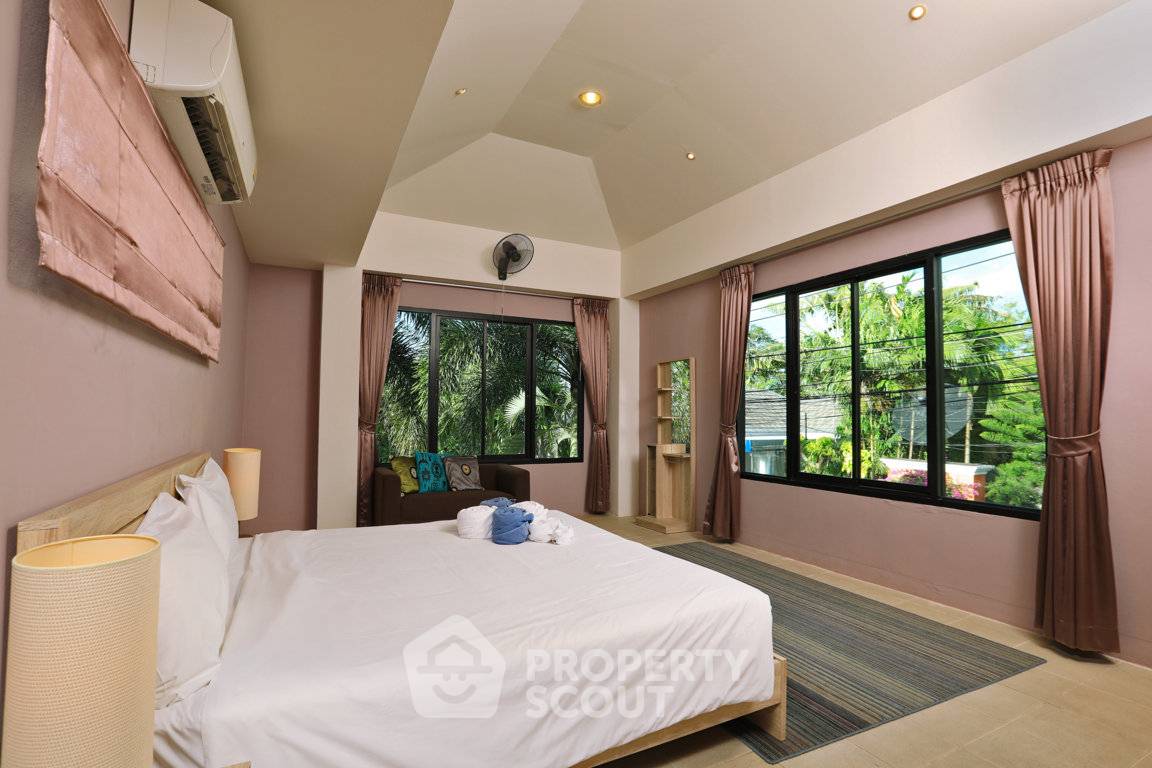 picture Pet-Friendly 4-BR Villa 370 Sqm in Rawai, Phuket (ID 787518) - 23/27