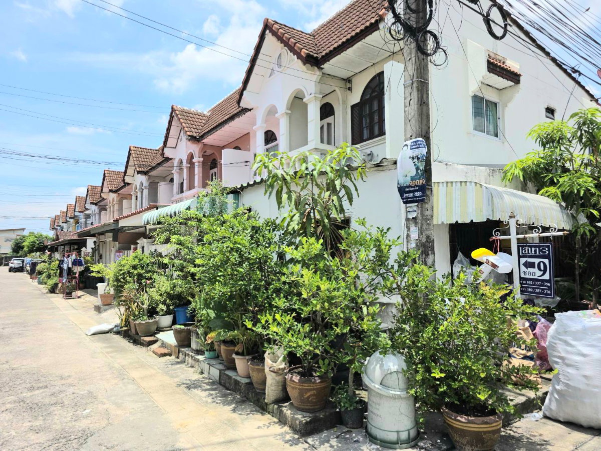 รูป บ้านเสนาวิลล่า 3 ทาวน์เฮาส์ โซนนวมินทร์ - รูปที่ 2/51