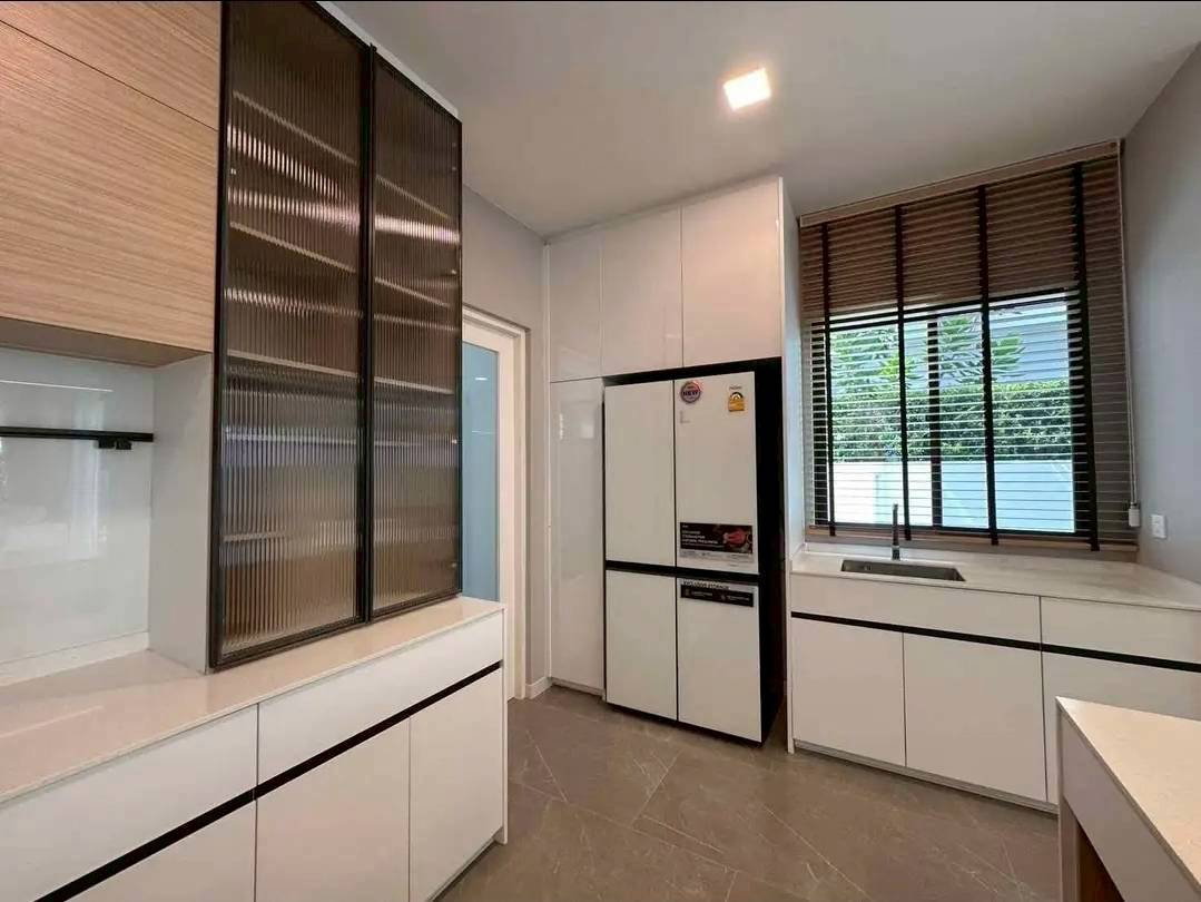 รูป ♦ Elite Type ♦ บ้านเดี่ยว 2 ชั้น 88.00 ตร.ว. 283.00 ตร.ม. | 4 ห้องนอน 5 ห้องน้ำ | ใกล้ Central Village 9 นาที - รูปที่ 16/21
