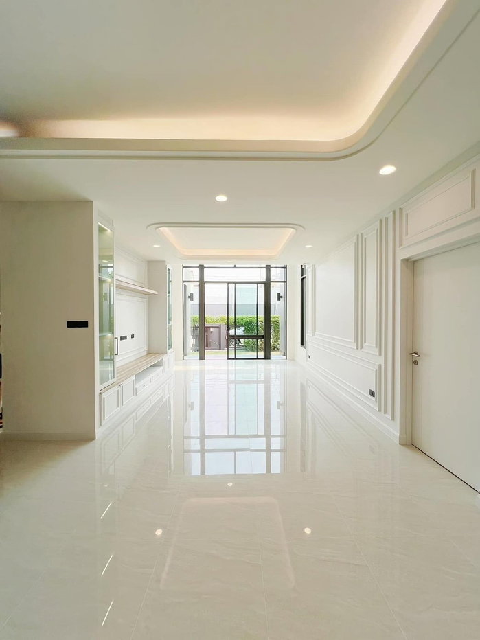 รูป PK007 ขายบ้านเดี่ยวหลังมุมสไตล์โมเดิร์น โครงการเศรษฐสิริ จรัญฯ-ปิ่นเกล้า 2 - รูปที่ 2/18