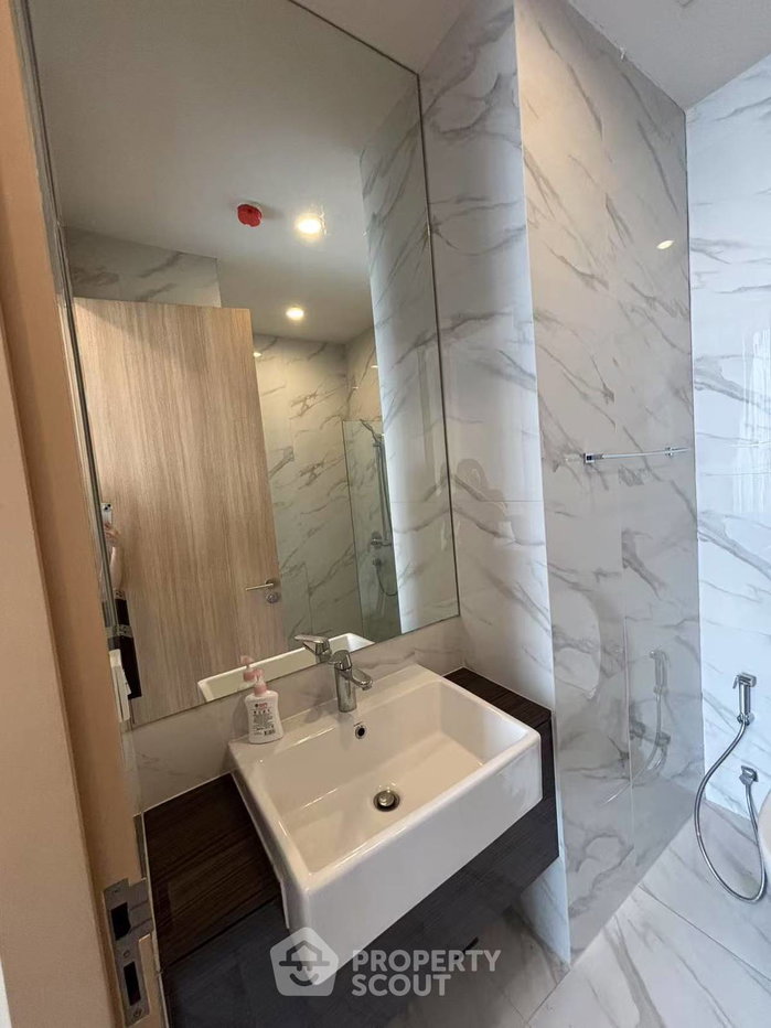 รูป ชั้น 35 คอนโด 1 ห้องนอน Noble Be Sukhumvit 19 ใกล้ BTS Nana (ID 2282385) - รูปที่ 5/6