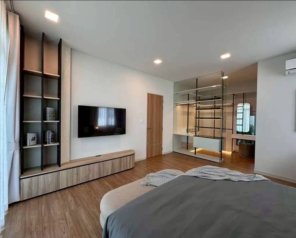 รูป ♦ Elite Type ♦ บ้านเดี่ยว 2 ชั้น 88.00 ตร.ว. 283.00 ตร.ม. | 4 ห้องนอน 5 ห้องน้ำ | ใกล้ Central Village 9 นาที - รูปที่ 13/21