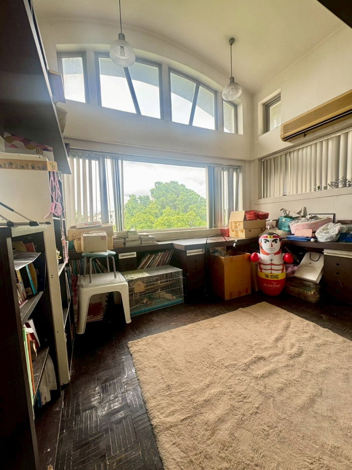 รูป ซื้อ ขาย บ้าน 3 ชั้น ทาวน์อินทาวน์ บ้านหนึ่งเดี่ยว ไม่เหมือนใคร เจ้าของบ้านเป็นสถาปนิก ฟังชั่นดี ช่องลม ช่องแสง ดีมาก Line ID : @951qfbfi - รูปที่ 11/19