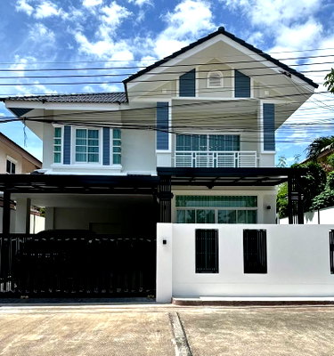 ขายบ้านเดี่ยว : ขายบ้านสวยพัทยาพร้อมอยู่  หมู่บ้านสิริศา 12 นาเกลือ บางละมุง ชลบุรี 