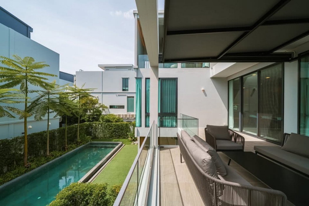 รูป ให้ เช่าบ้านหรู VIVE กรุงเทพกรีฑา- 110 ตร.ว. ติด รร.นานาชาติเวลลิงตัน 3 ชั้น - รูปที่ 3/12