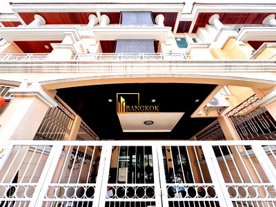 เช่าทาวน์โฮม ถนนสาธุประดิษฐ์ : Esta Home Private Park | Spacious 4 Bed Townhouse in Rama 3 - BR49050TH