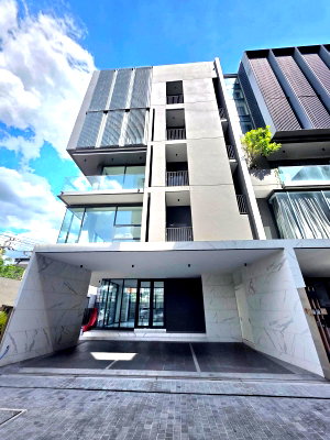 Home office for rent Thailand Cultural Centre  : For Rent: 6-Storey Home Office with Rooftop – Rama 9 / Praditmanutham / Mengjai / Ratchada / Town in Town