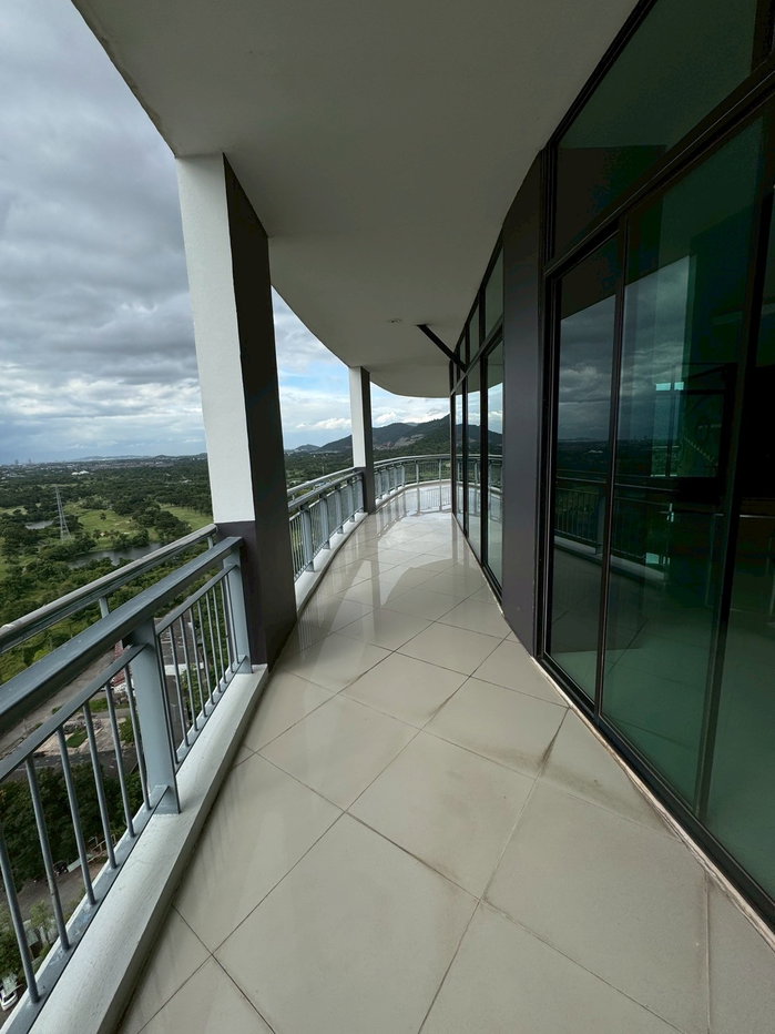 รูป Panya Resort Condo Penthouse วิวทะเลและภูเขาแต่งหรู สงบ ย่านคนรวยใน ศรีราชา เหมาะกับครอบครัวหรือผู้ที่มีจุดประสงค์ชอบความเป็นส่วนตัวและสงบ  - รูปที่ 26/32